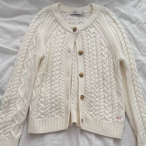 Girls Cream Cable Knit Sweater.  Runs large, could be women XXS
